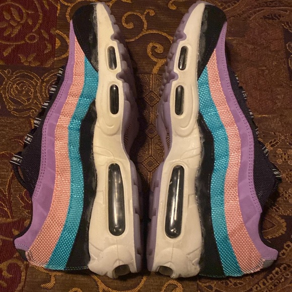 Nike Air Max 95 Have A Nice Day - Picture 7 of 10